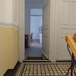 Attraktives 2-zimmer-apartment Im Stadtzentrum