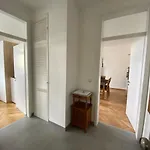 Attraktives 2-zimmer-apartment Im Stadtzentrum