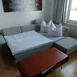 Attraktives 2-zimmer-apartment Im Stadtzentrum Appartement