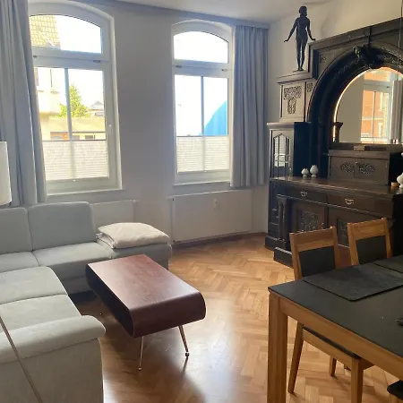 Attraktives 2-zimmer-apartment Im Stadtzentrum *