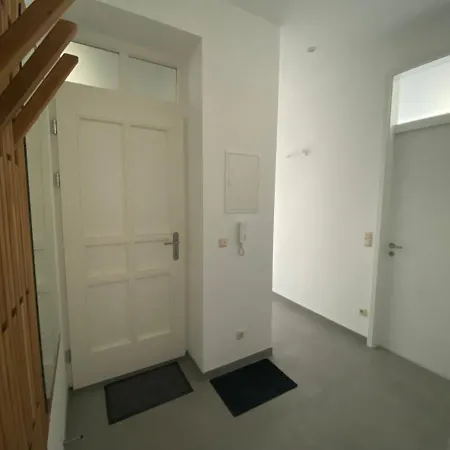 Attraktives 2-zimmer-apartment Im Stadtzentrum * 鲁多尔施塔特