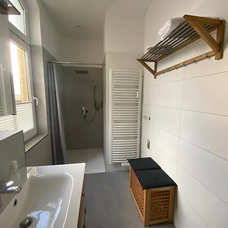 Attraktives 2-zimmer-apartment Im Stadtzentrum * Rudolstadt