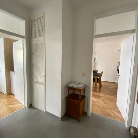 Attraktives 2-zimmer-apartment Im Stadtzentrum