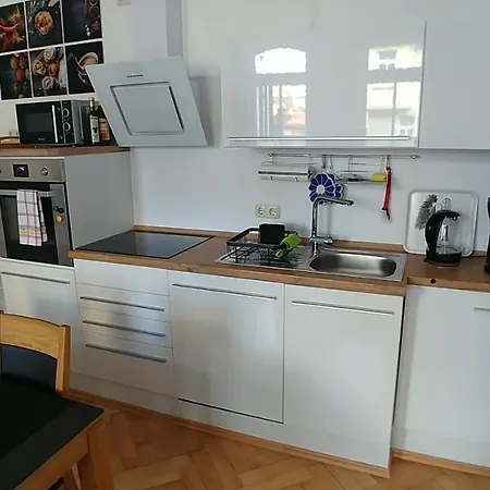 Lägenhet Attraktives 2-zimmer-apartment Im Stadtzentrum Rudolstadt