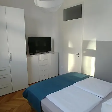 Apartmán Attraktives 2-zimmer-apartment Im Stadtzentrum Rudolstadt