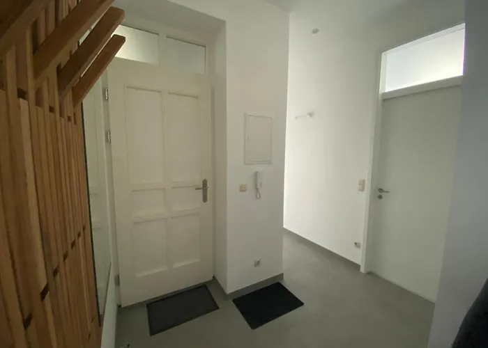 Attraktives 2-zimmer-apartment Im Stadtzentrum * ルドルシュタット