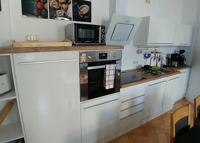 Attraktives 2-zimmer-apartment Im Stadtzentrum ルドルシュタット