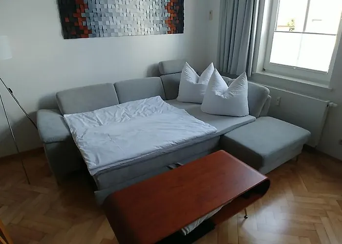 Attraktives 2-zimmer-apartment Im Stadtzentrum アパート