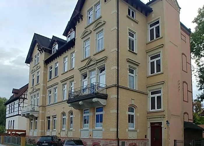 Attraktives 2-zimmer-apartment Im Stadtzentrum Rudolstadt